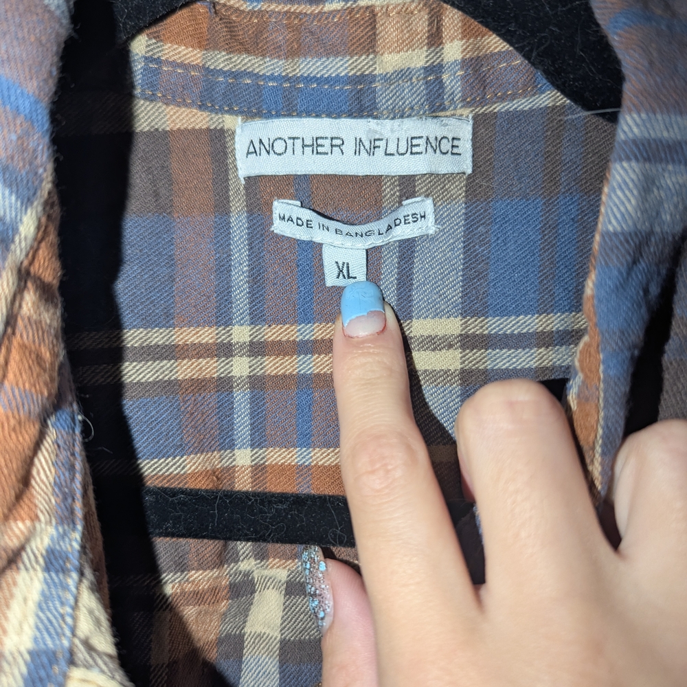 Plaid Button-Up Shirt - Picture 3 of 3